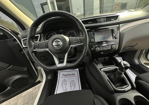Nissan Qashqai cena 62900 przebieg: 120000, rok produkcji 2018 z Skoczów małe 742